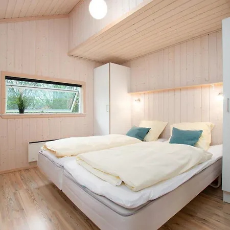 Holiday home 1 Surfer's E 159 Grossenbrode