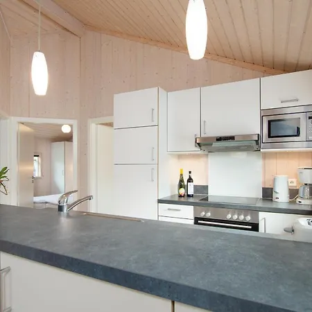 1 Surfer's E 159 Holiday home *