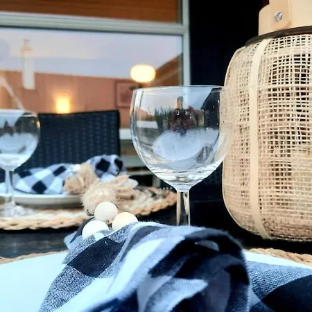 別荘 1 Surfer's E 159 *